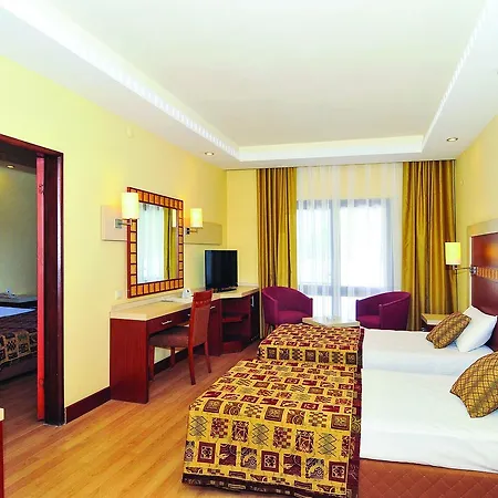 Green Beach Resort-2